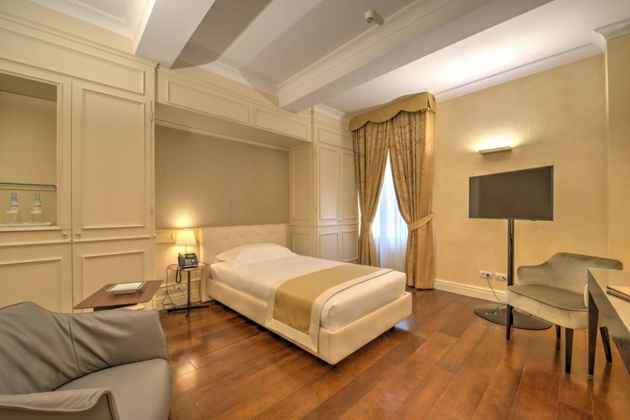מודנה Hotel Rua Frati 48 In San Francesco מראה חיצוני תמונה