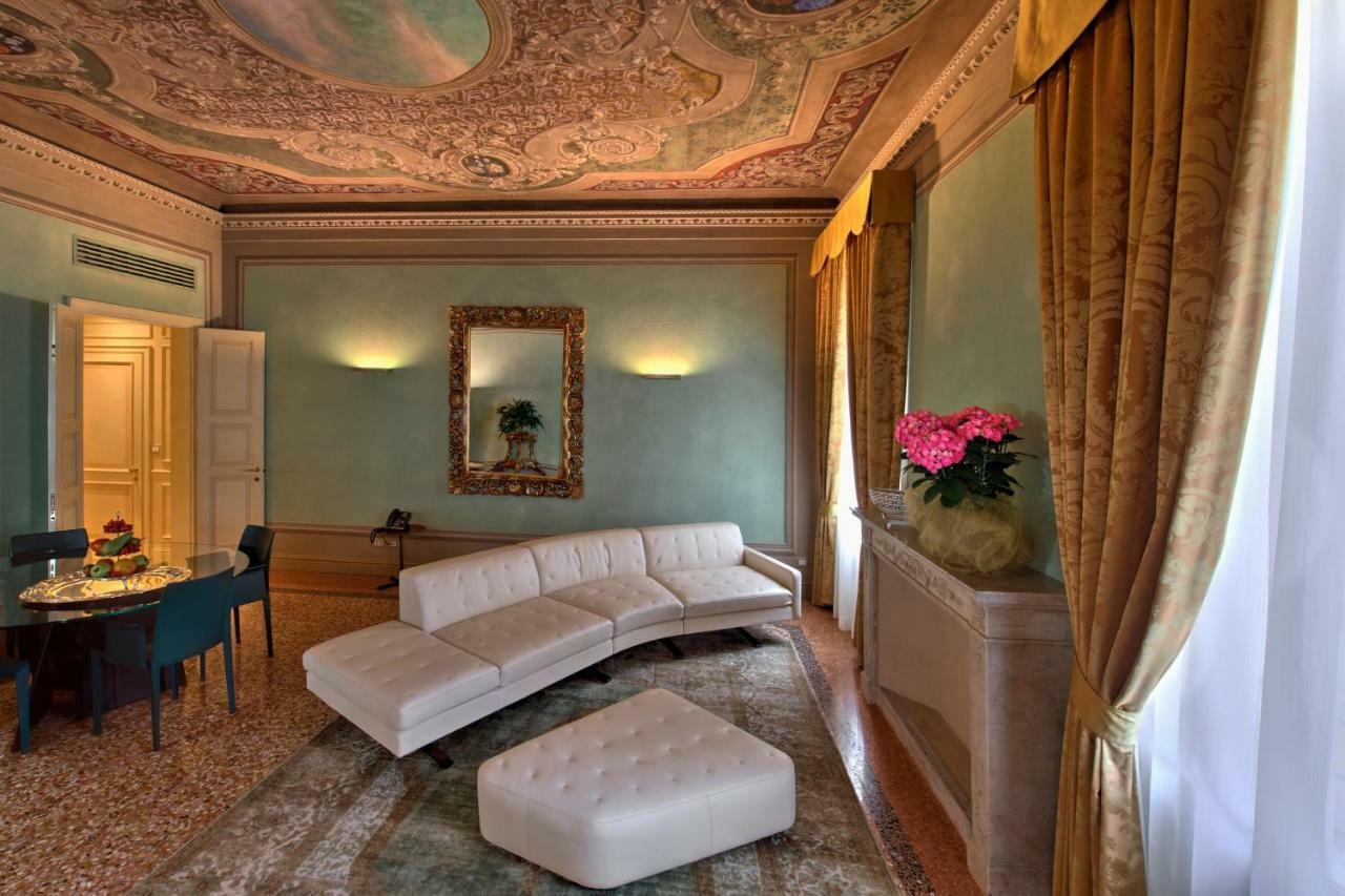 מודנה Hotel Rua Frati 48 In San Francesco מראה חיצוני תמונה