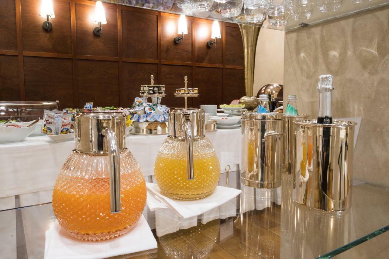 מודנה Hotel Rua Frati 48 In San Francesco מראה חיצוני תמונה
