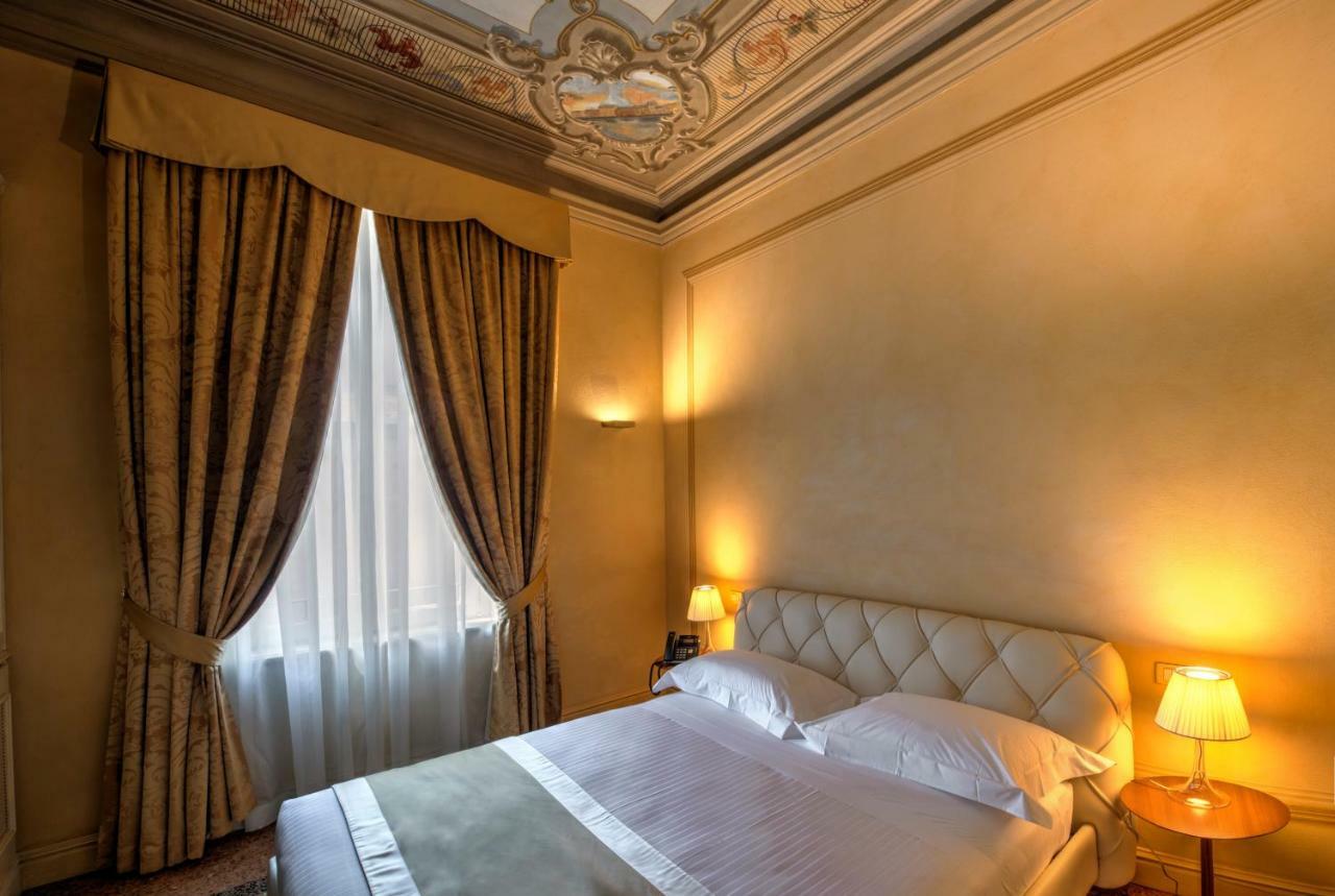 מודנה Hotel Rua Frati 48 In San Francesco מראה חיצוני תמונה